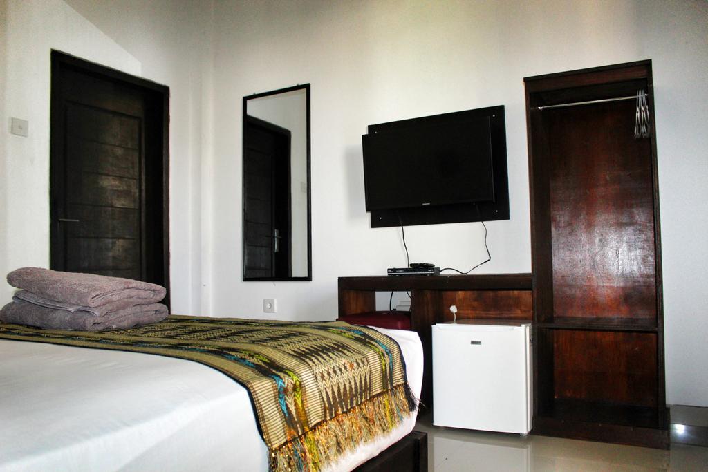 Akalanka Homestay กีลีตราวางัน ภายนอก รูปภาพ